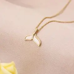 Collier Queue De Baleine